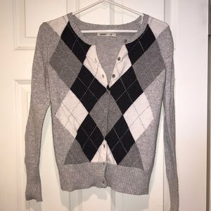 Old navy argyle sweater!